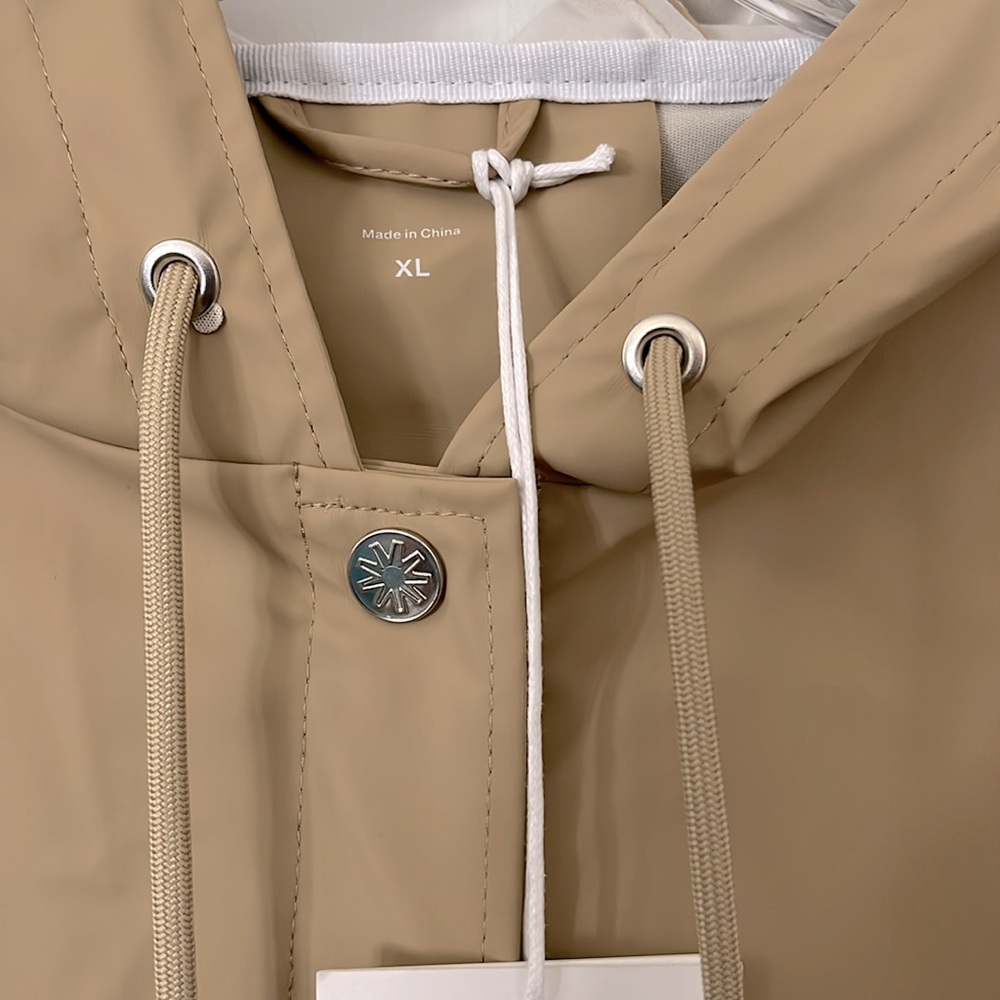 NWT Rains Belted Jacket sz XL Waterproof Wind Resistant - Picture 9 of 10